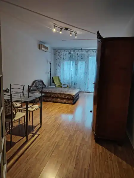 Eladó panellakás, Dunaújváros 2 szoba 59 m² 34.9 M Ft